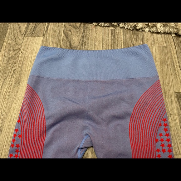 Fabletics Seamless Stars and Stripes Blue and Red 7/8 Leggings - Picture 6 of 14